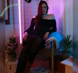 peachykeen2467 / PeachesnCream2467 / peachykeen67 nude photo #0079