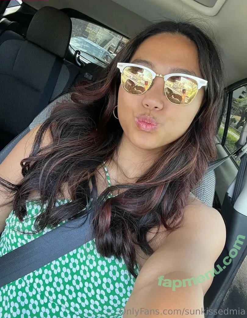 peachypenny nude photo #0218 (peachandpenny)