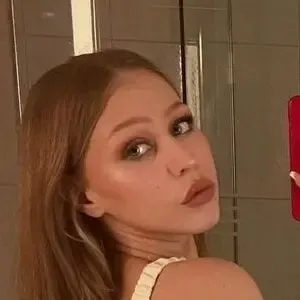 peachyplaymate ??? / peachyplaymate / thelucykinski / thelucykinski1 nude photo #0002