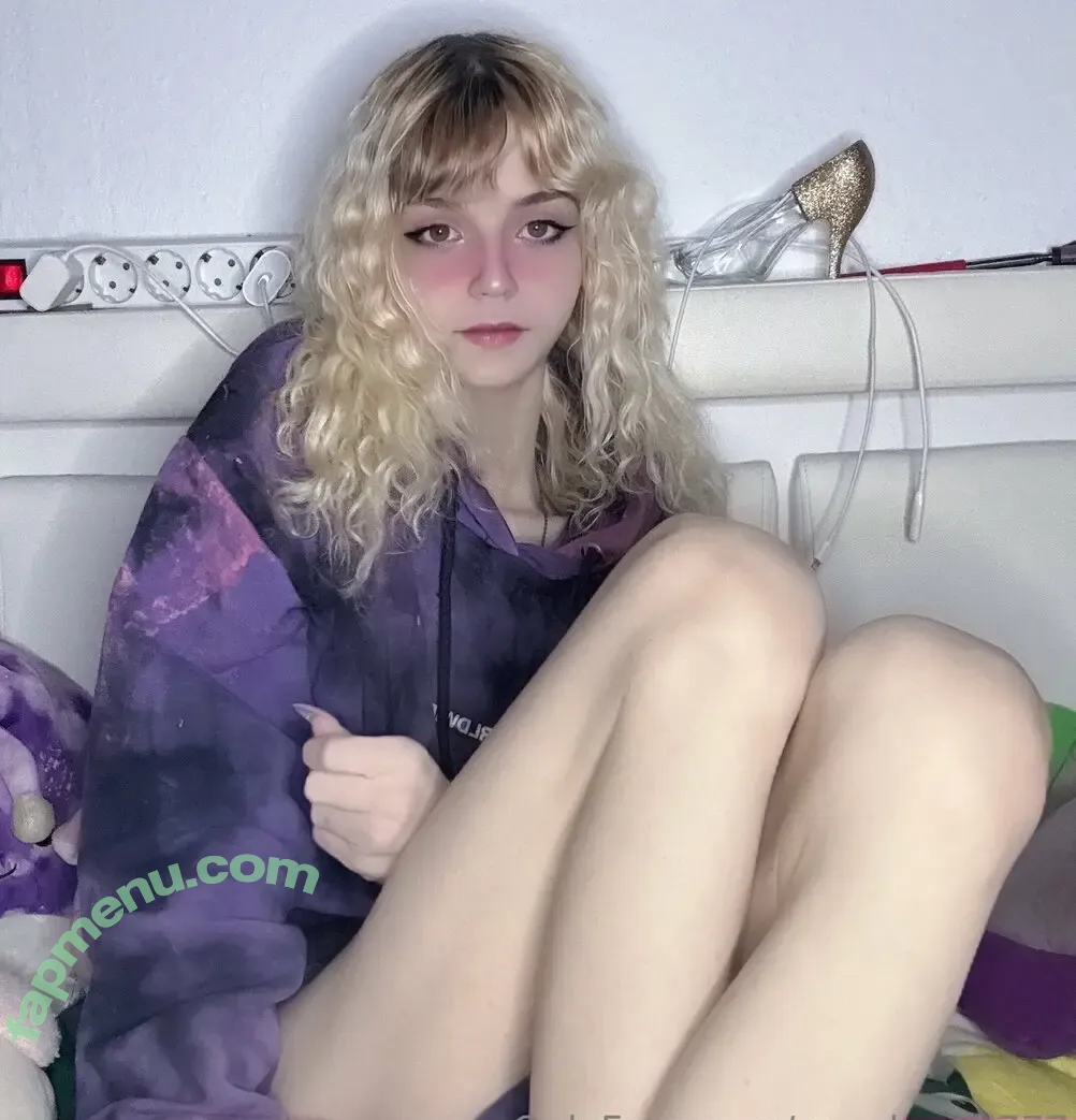 peachyroll777 nude photo #0012 (peachyxroll)