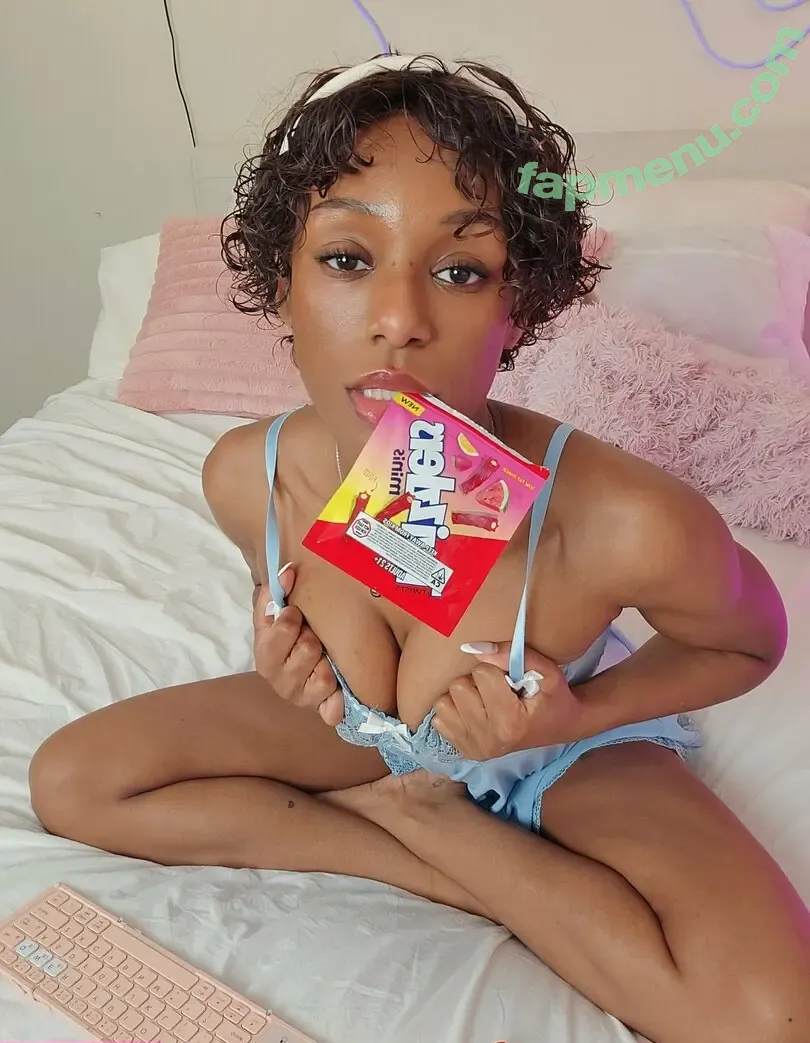 peachysodaaa nude photo #0057 (peachysodaaa)