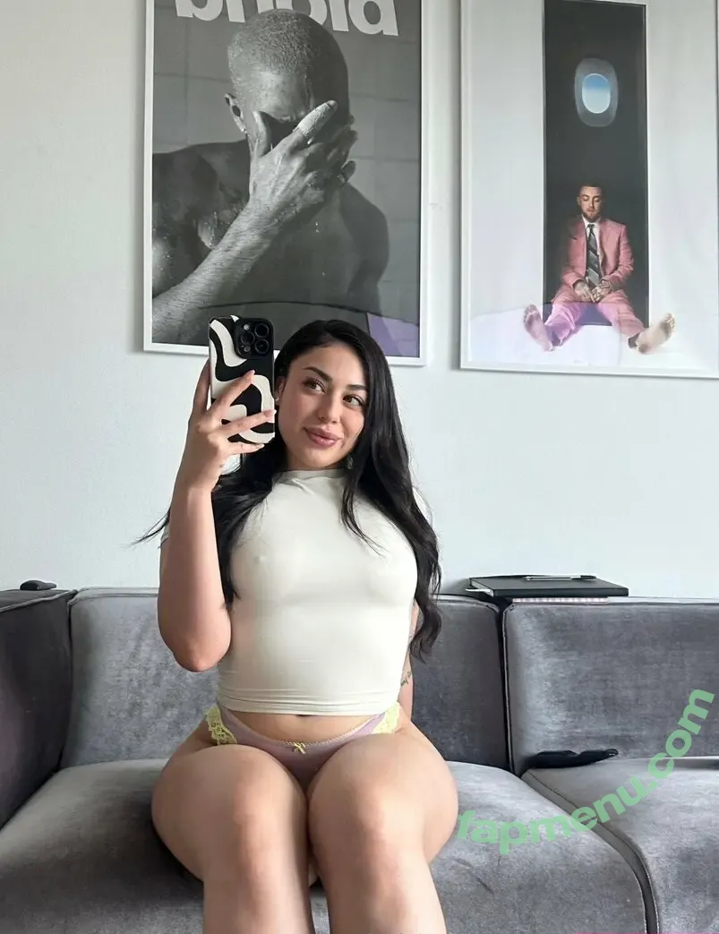 Peachyyleoo nude photo #0031 (Jasminponceee / peachyytown)