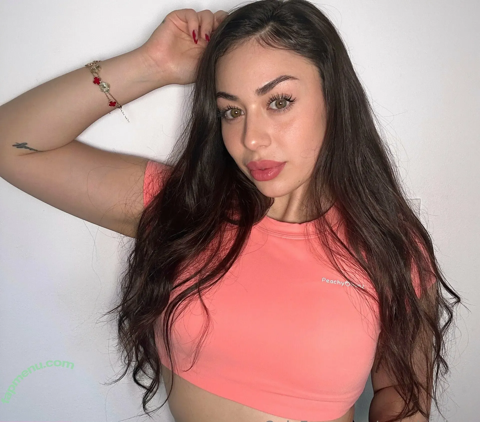 Peachyyleoo nude photo #0055 (Jasminponceee / peachyytown)