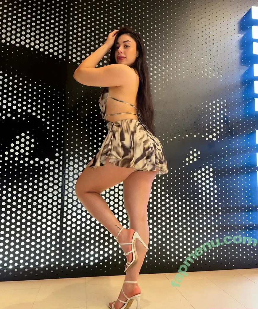 Peachyyleoo nude photo #0063 (Jasminponceee / peachyytown)