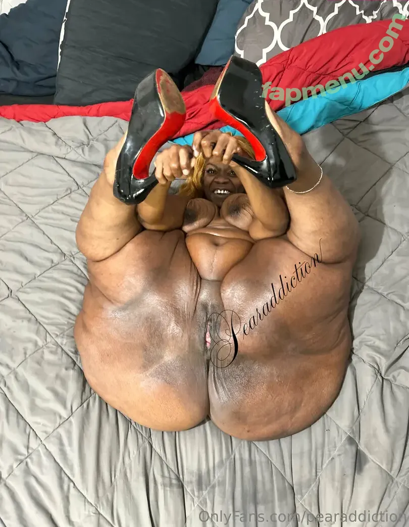 pearaddiction nude photo #0005 (pearaddictionn)