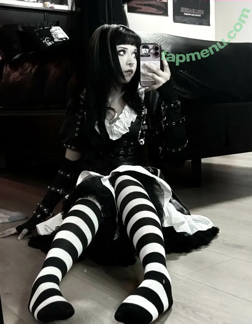 Pearl.666 nude photo #0062 (Pearlvip / x.pearll)