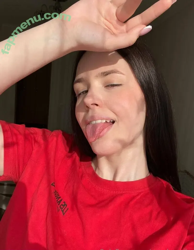 pearl_emily nude photo #0008 (_allaboutmill_)