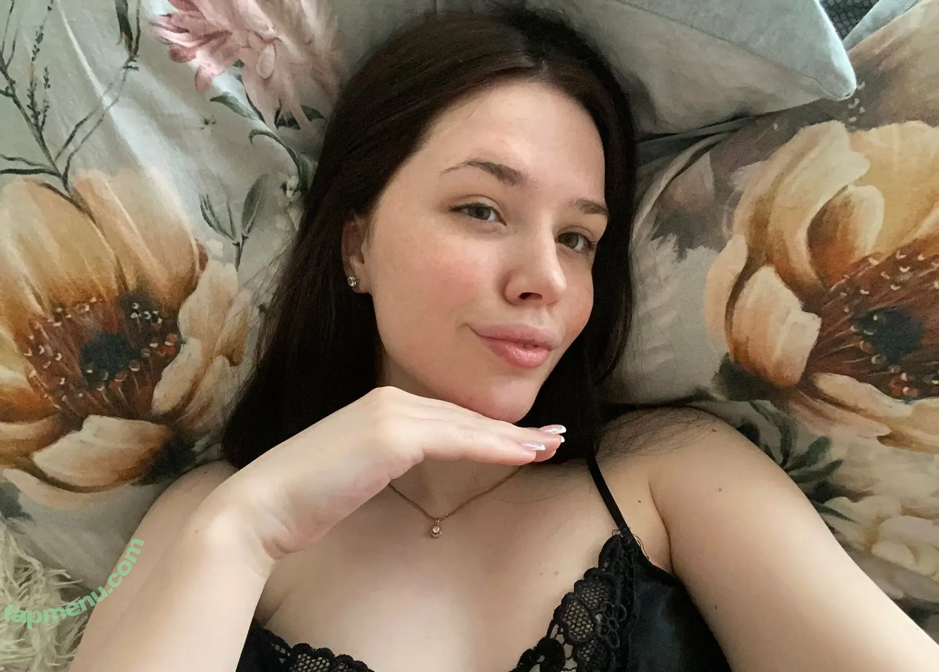 pearl_emily nude photo #0024 (_allaboutmill_)