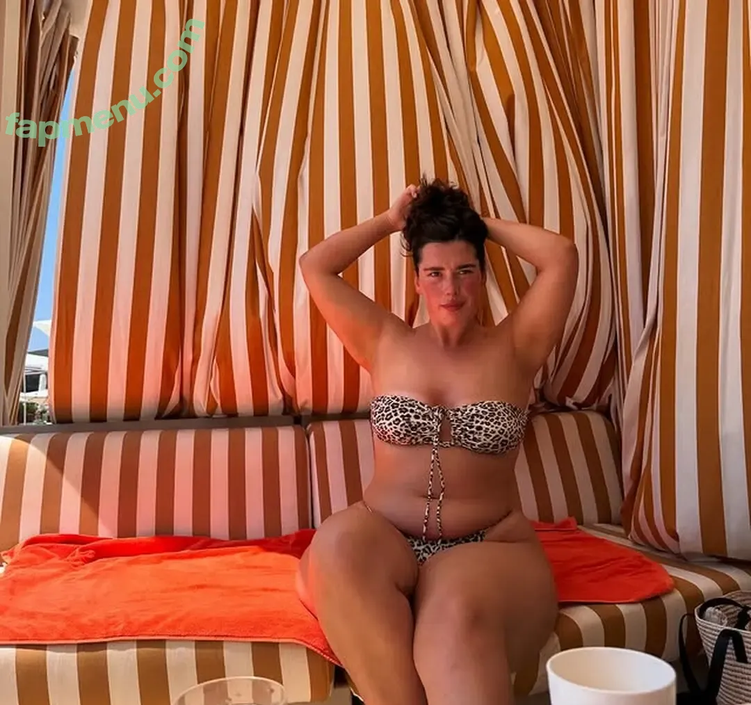 pearl_mariaf nude photo #0020 (Pearl maria Froud)