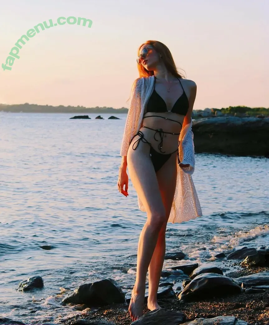 Peasie nude photo #0007 (lpease / pixie.fairy)