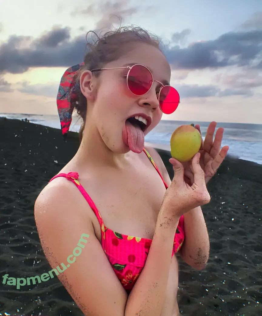pecasdesandia nude photo #0003 (mich_pecas)