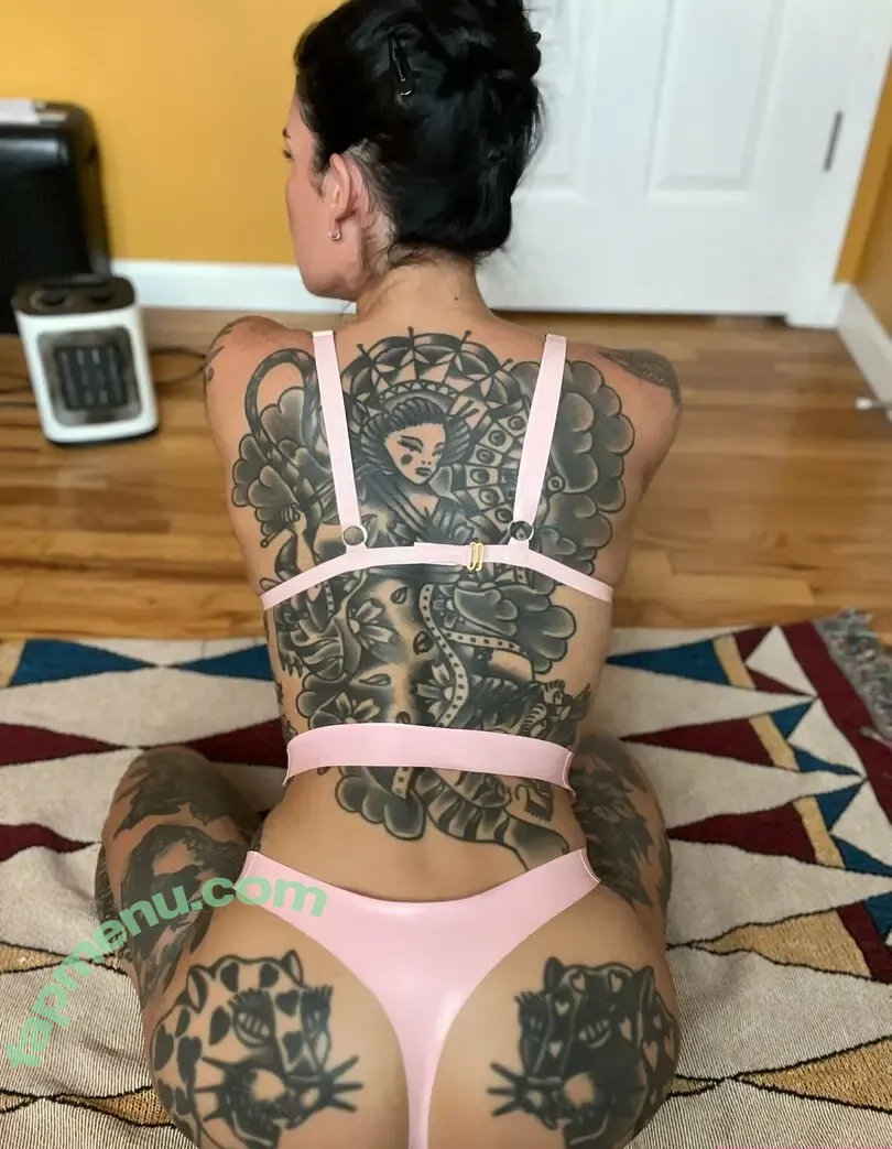 Peechfuzzzz nude photo #0682 (peechfuzzzzz)