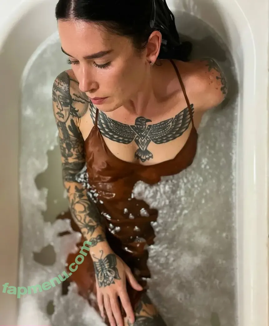 Peechfuzzzz nude photo #0705 (peechfuzzzzz)