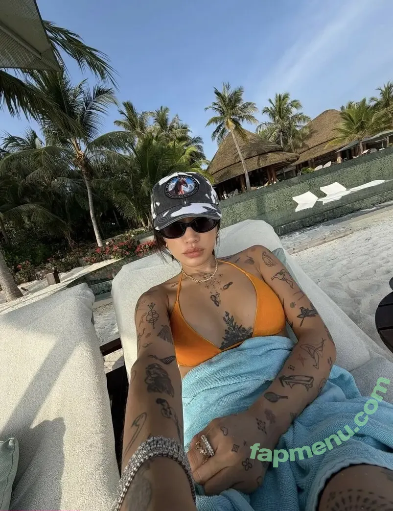 Peggy Gou nude photo #0107 (peggygou_)