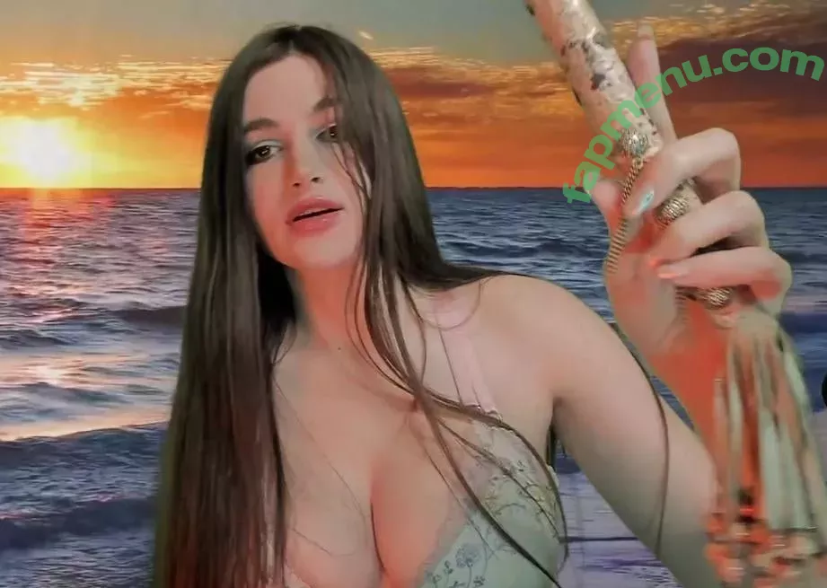 Pelagea ASMR nude photo #0008 (YourPelagea / pelagea_asmr)