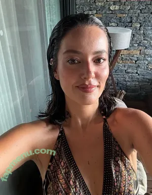 Pelin Akil / pelinakil nude photo #0051