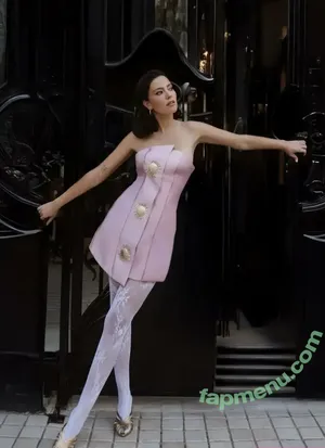 Pelin Akil / pelinakil nude photo #0073