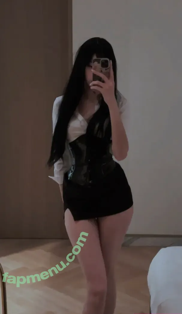 Pelmentoschan nude photo #0004 (pelmentossschaan)