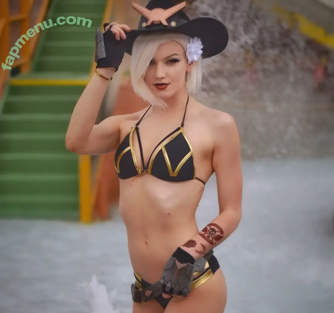 Penberly nude photo #0003 (Penberly)