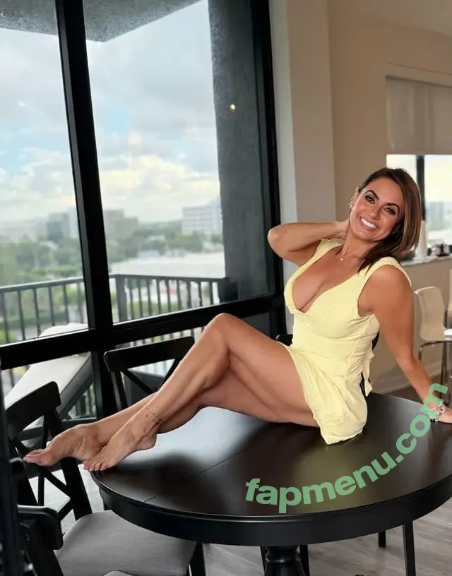 Penelope Menchaca nude photo #0060 (menchaca.oficial)