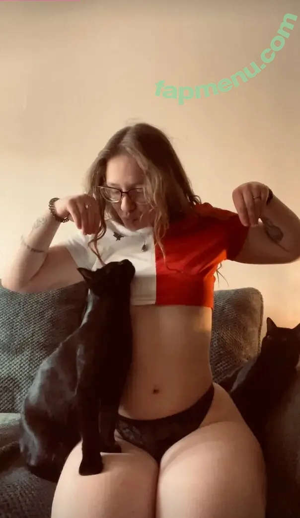 Penelope_skies nude photo #0021 (kirakatnip / penelope-skies)