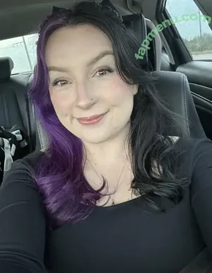 Penguinh0e / penguinhoe nude photo #0045