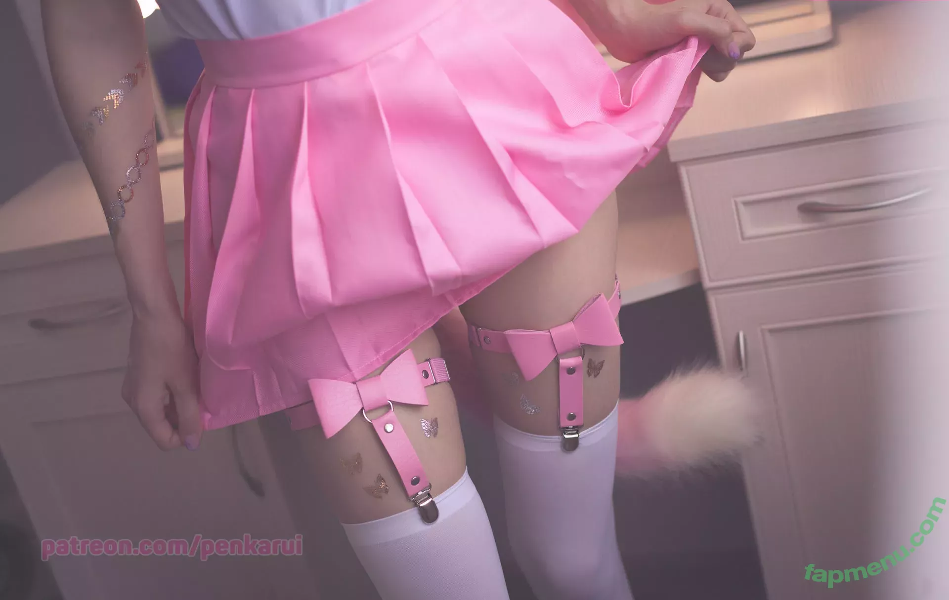 Penkarui nude photo #0095 (sukoshicosplay)