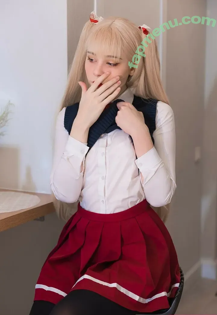 Penkarui nude photo #0375 (sukoshicosplay)
