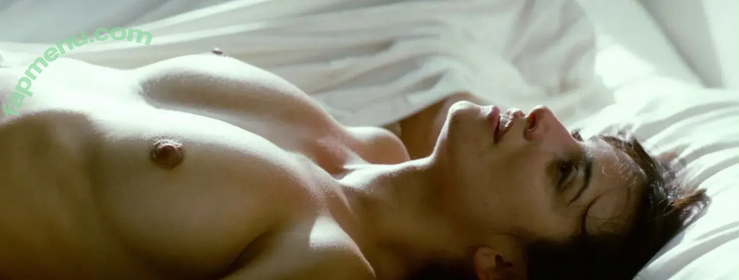 Penélope Cruz nude photo #0101 (PenelopeCruzOfi / penelopecruzoficial)