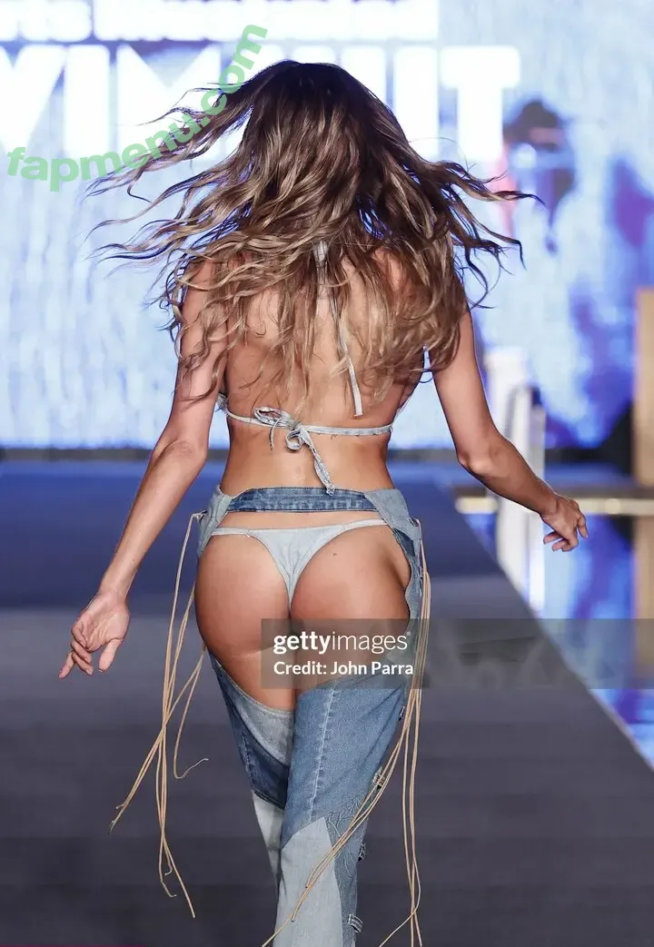 Penny Lane nude photo #1451 (m_o_k_u_c_o / mokuzailame / pennylaneisthename / pennylanelovexoo / pennyliciouss)