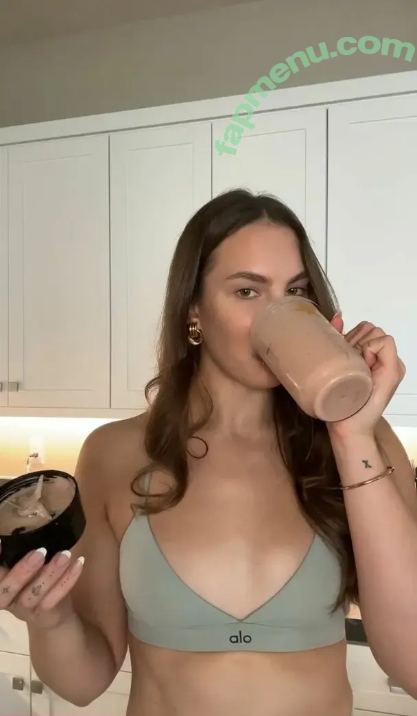 Penny Oleksiak nude photo #0008 (typicalpen)