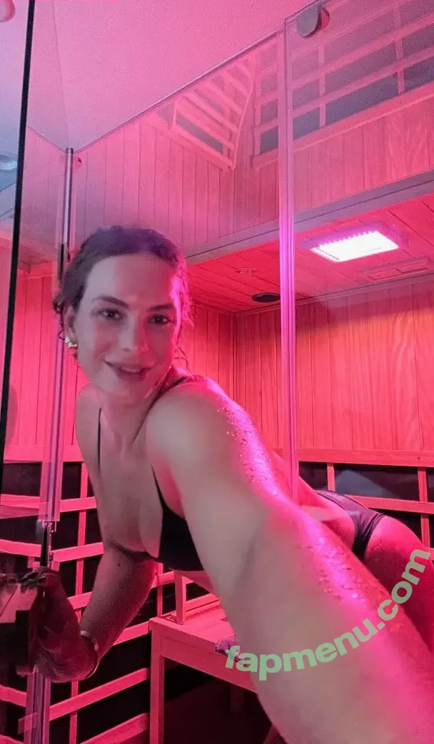 Penny Oleksiak nude photo #0009 (typicalpen)