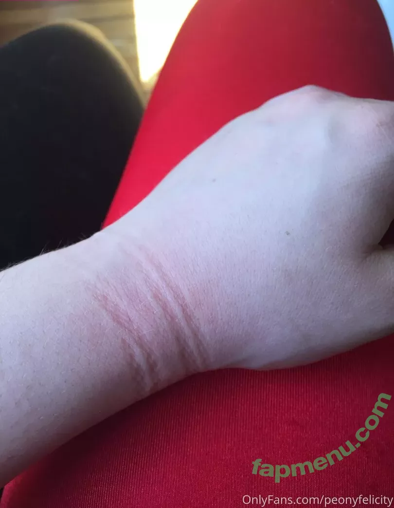 peonyfelicity nude photo #0221 (peonyfelicitypink)