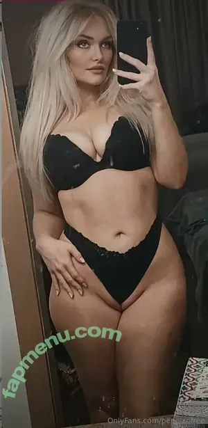  nude photo #0002