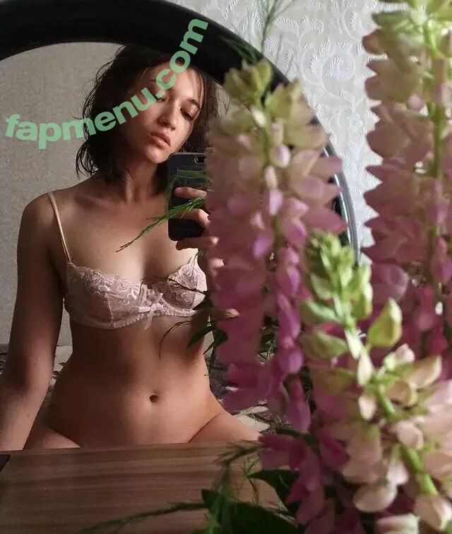 perelin_night_forest nude photo #0006 (perelin_night_forest)