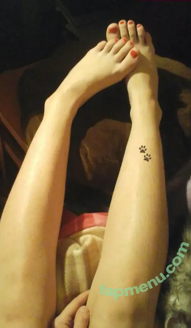 perelin_night_forest nude photo #0008 (perelin_night_forest)