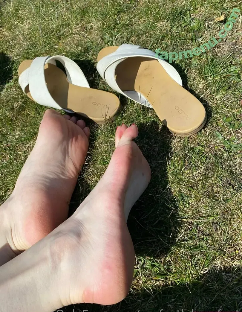 perfectlybarefoot nude photo #0018 (perf_bare.foot)
