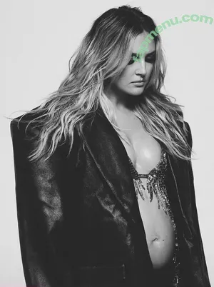 Perrie Edwards / perrieedwards nude photo #0482