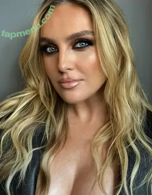 Perrie Edwards / perrieedwards nude photo #0485
