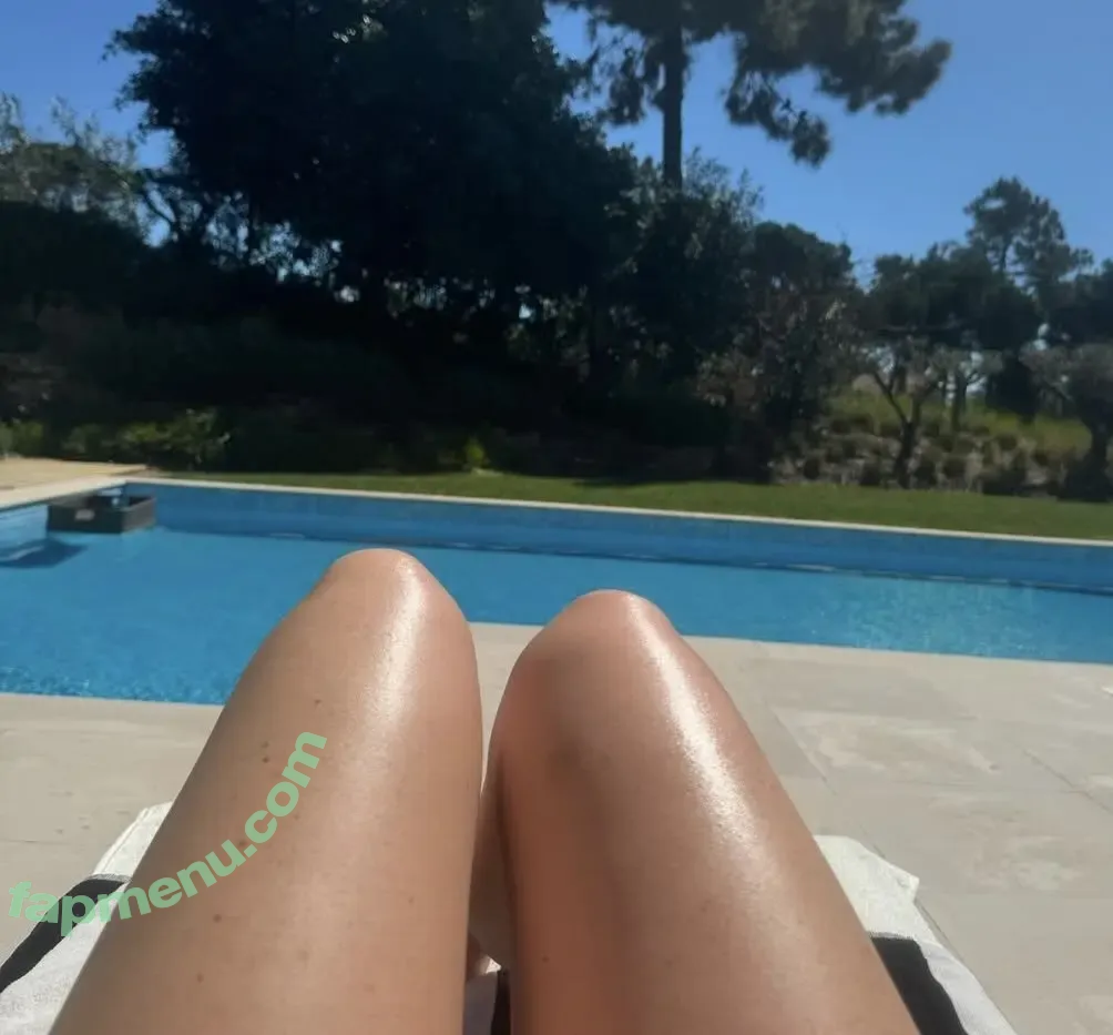 Perrie Edwards nude photo #0391 (perrieedwards)