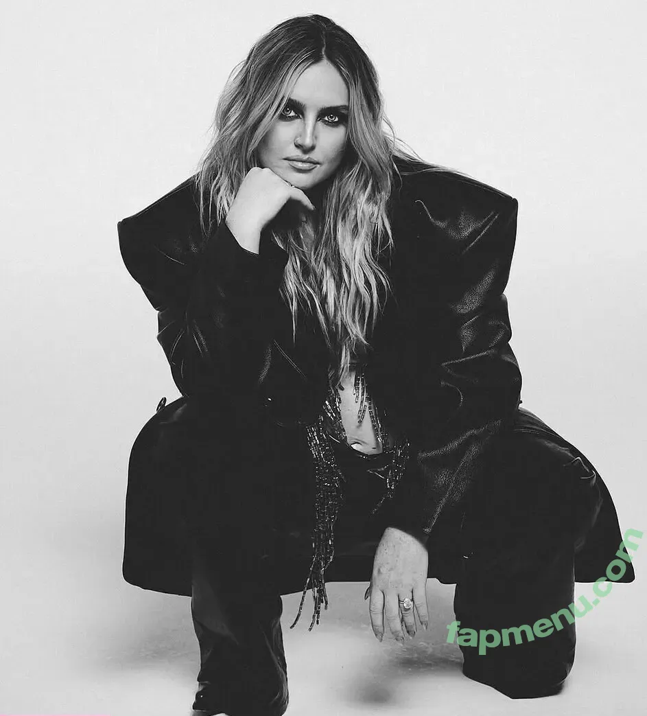 Perrie Edwards nude photo #0476 (perrieedwards)
