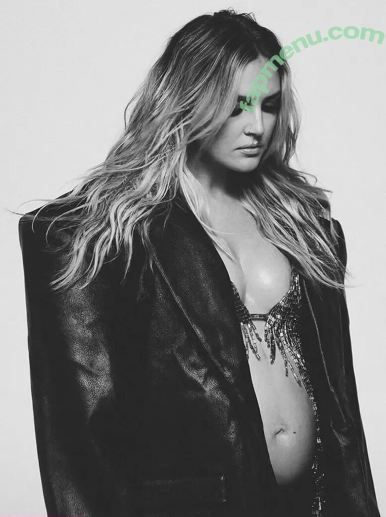 Perrie Edwards nude photo #0482 (perrieedwards)