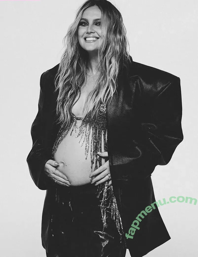 Perrie Edwards nude photo #0489 (perrieedwards)