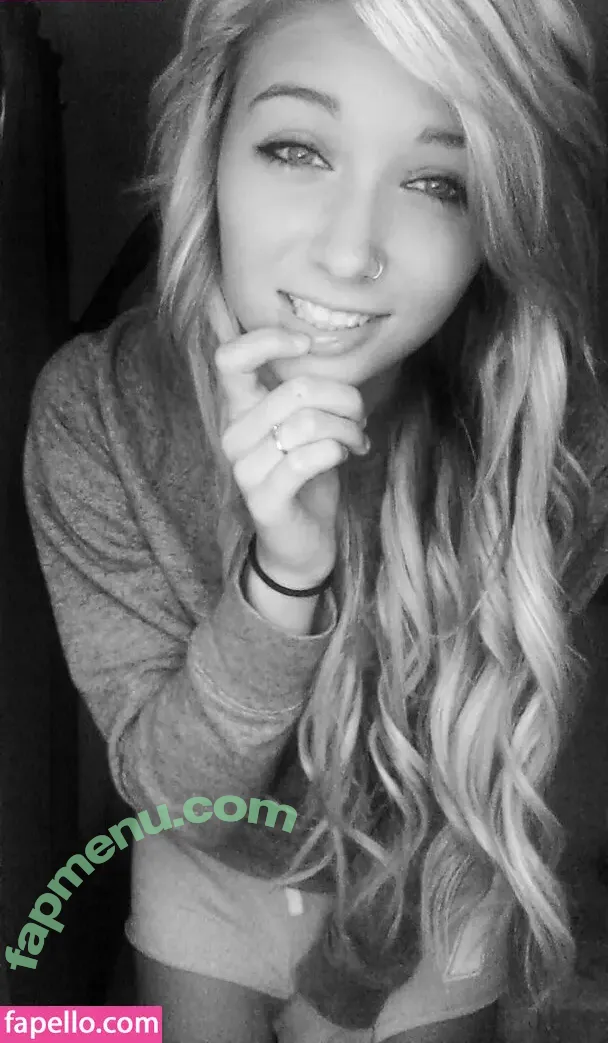 persephonesgarden nude photo #0030 (Princessmaggss)