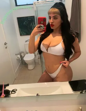  nude photo #0005