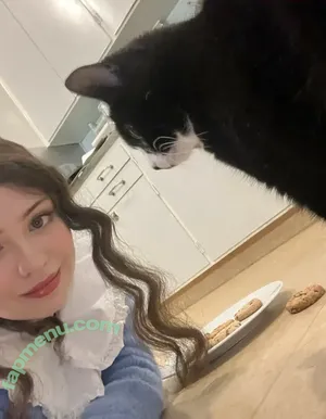 PersonalitySea8629 / Edvin / cornflakes.jpg / cornflakesjpg nude photo #0026