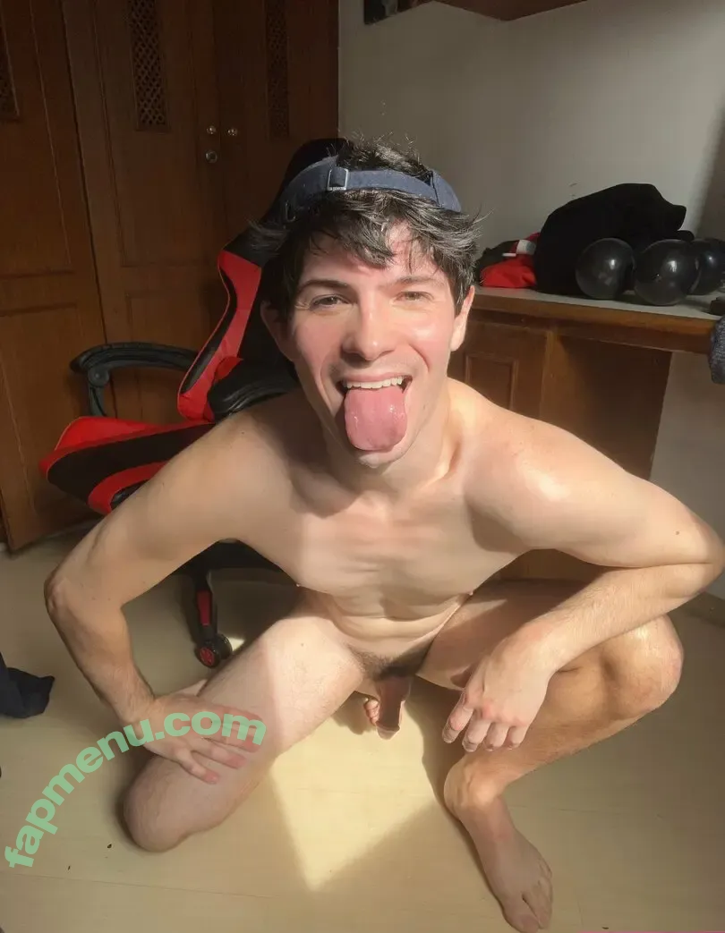 peter_br nude photo #0096 (peter_br)