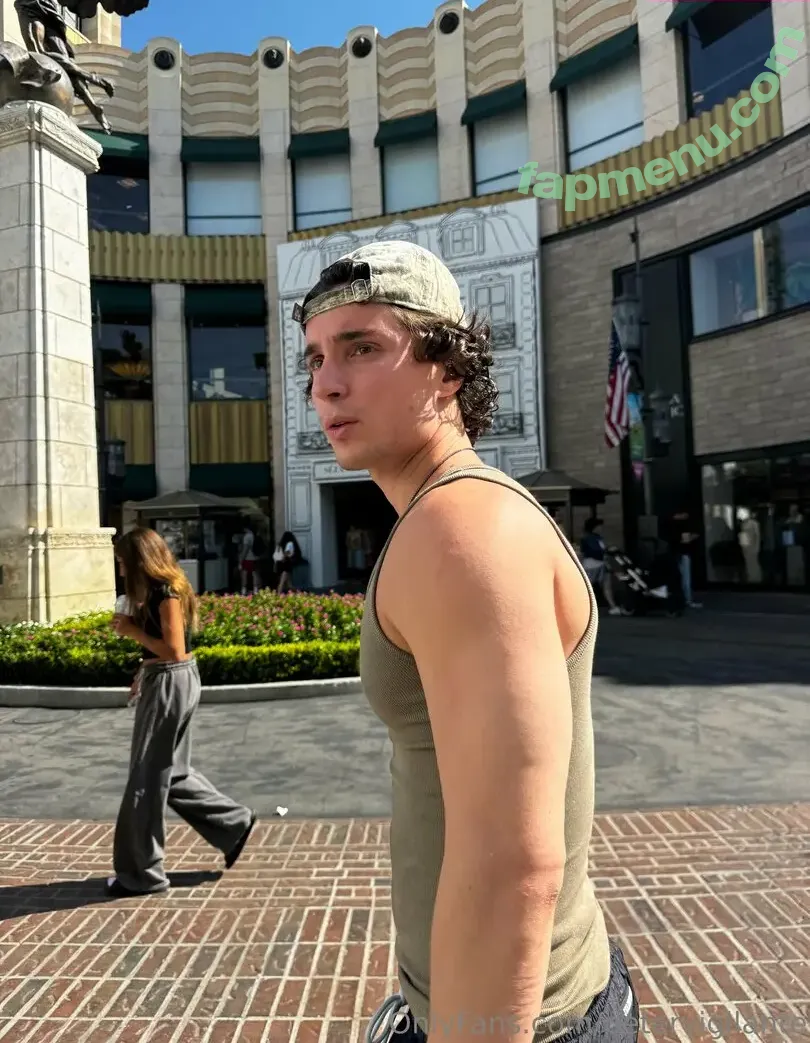 petervigilante nude photo #0033 (petervigilante)