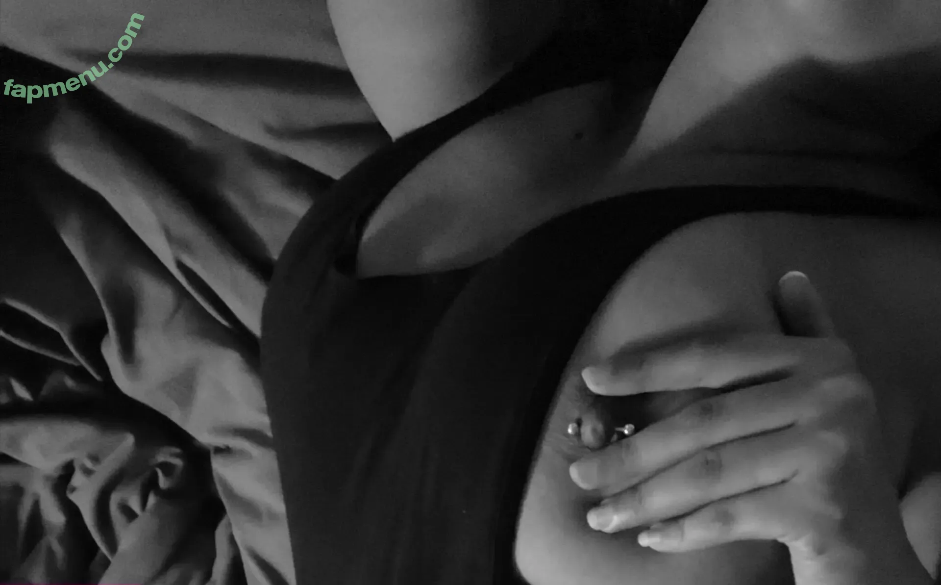 petit__model nude photo #0002 (u112451344)