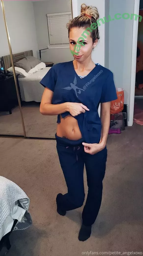 petite_angelxoxo nude photo #0023 (PAngelxoxo / angeladventuresxoxo)